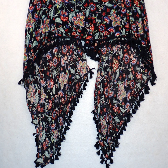 Cato 22/24W Open Front Waterfall Black Floral Tassels Plus Size Cardigan Vest - Picture 7 of 8